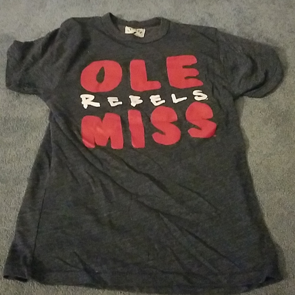 Ole Miss T-shirt